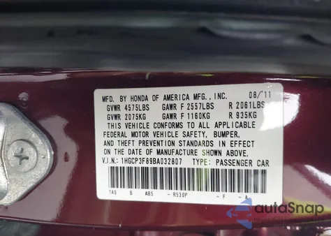 2011 Honda Accord 3.5 Ex-L z USA, uszkodzony, nr VIN 1HGCP3F89BA032807
